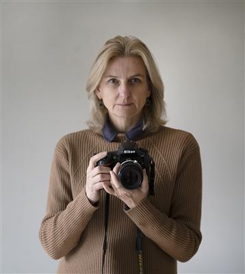 Elizabeth Vickers BA and MA in Photography