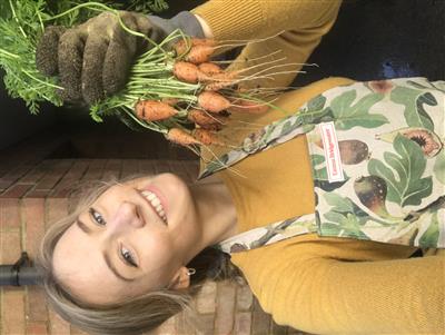 Laura Ridgway-Grace RHS Level 2 - Practice Horticulture