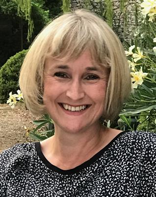 Victoria Clarke Editorial Director
