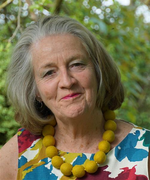 Caroline Holmes